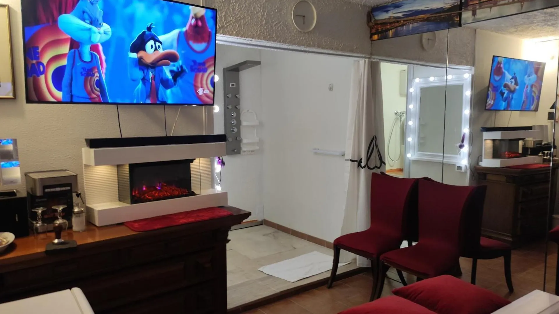 Villa Tarsia Acilia Bed & Breakfast